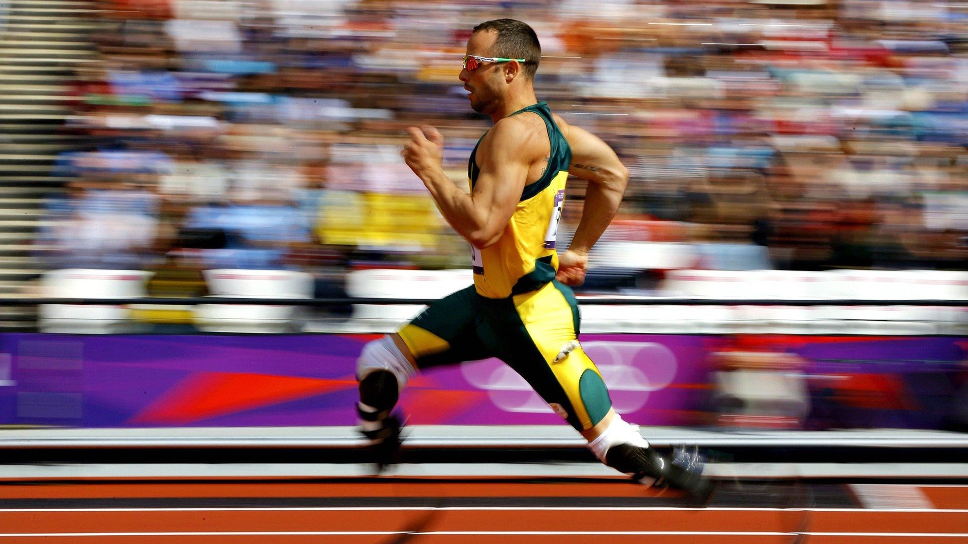 年度焦点之战，中国硬仗取胜巴萨，改写足球历史的一夜