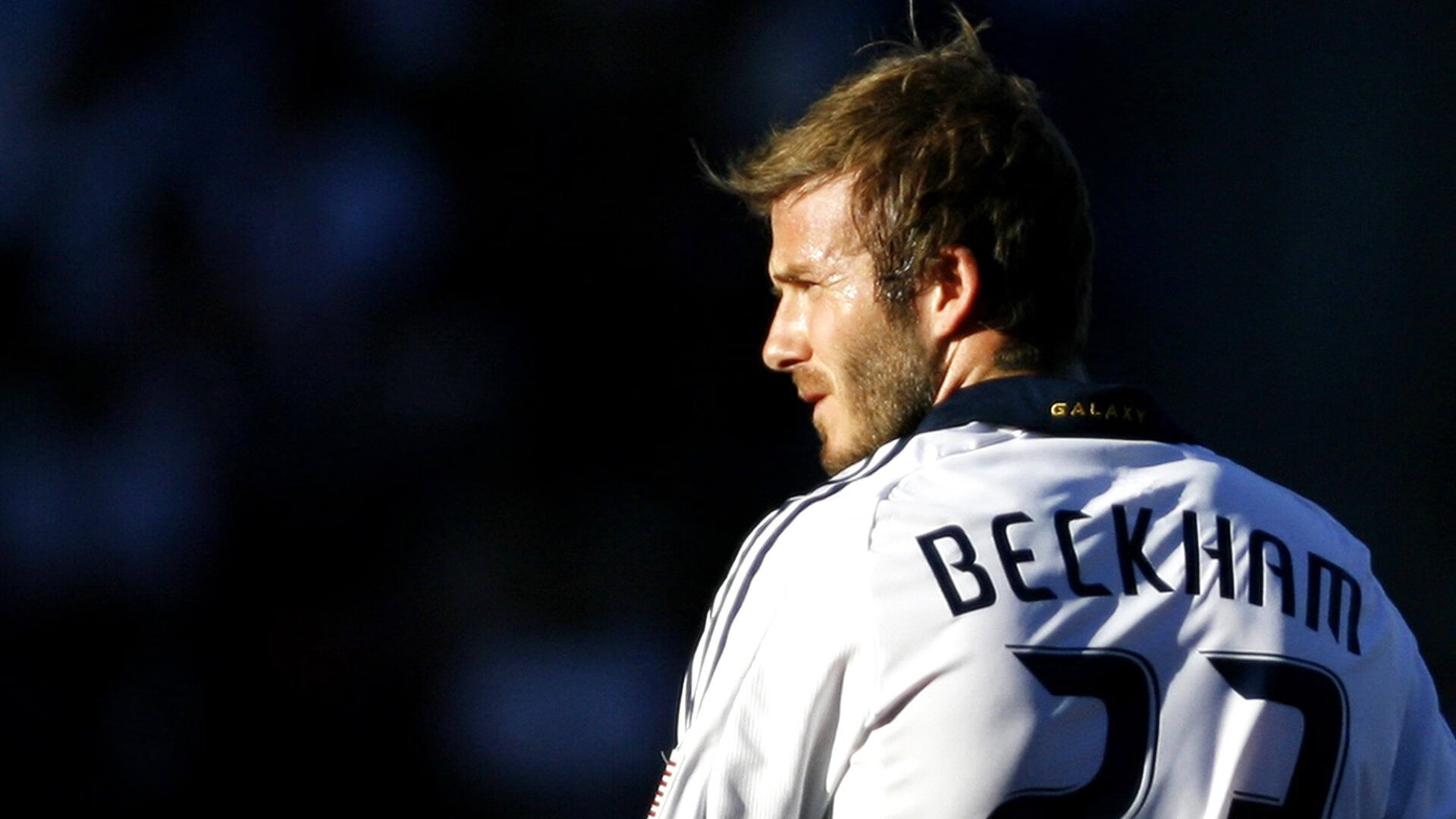 南美冷门与欧洲传奇的交汇，巴拉圭掀翻秘鲁，莫德里奇成为关键先生